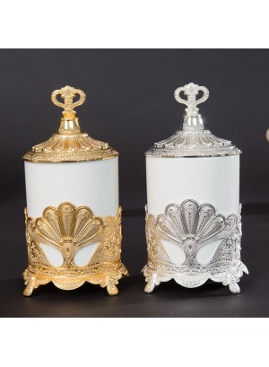 European Retro Luxury Jar Tea Sugar Storage Jar Exquisite White Ceramic Jar with Lid